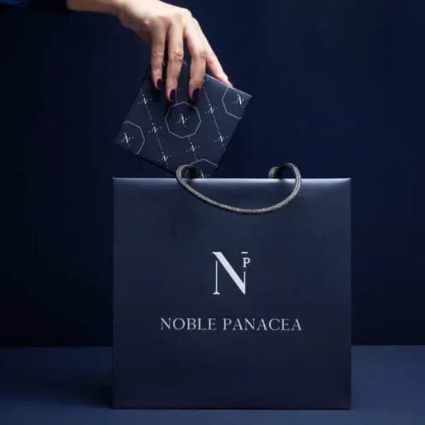 CADEAUX À MOINS DE €350